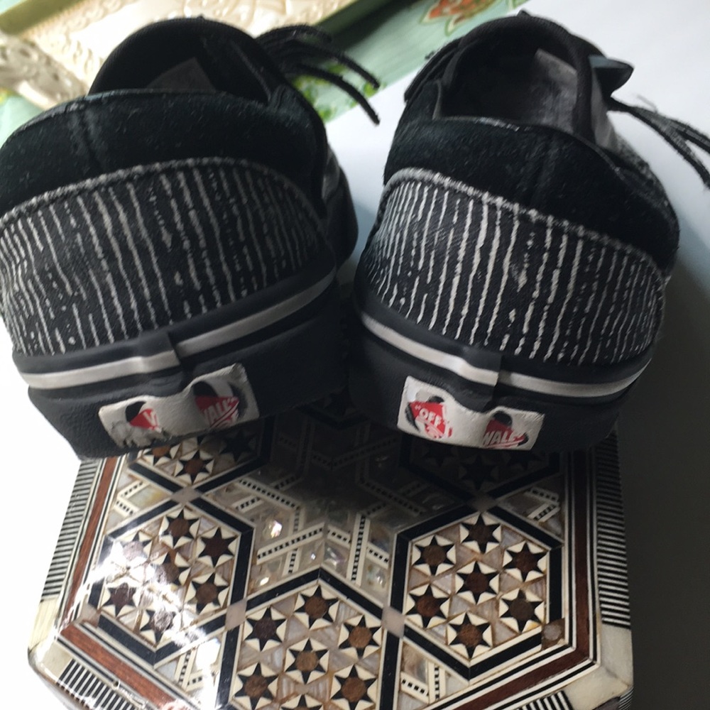 Vans x The Nightmare Before Christmas Slip On Tim Burton - Picture 8 of 10